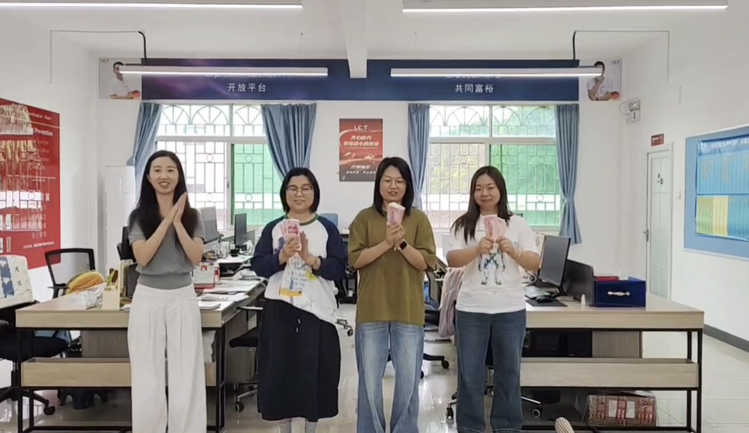 I.C.T Smt machine.png