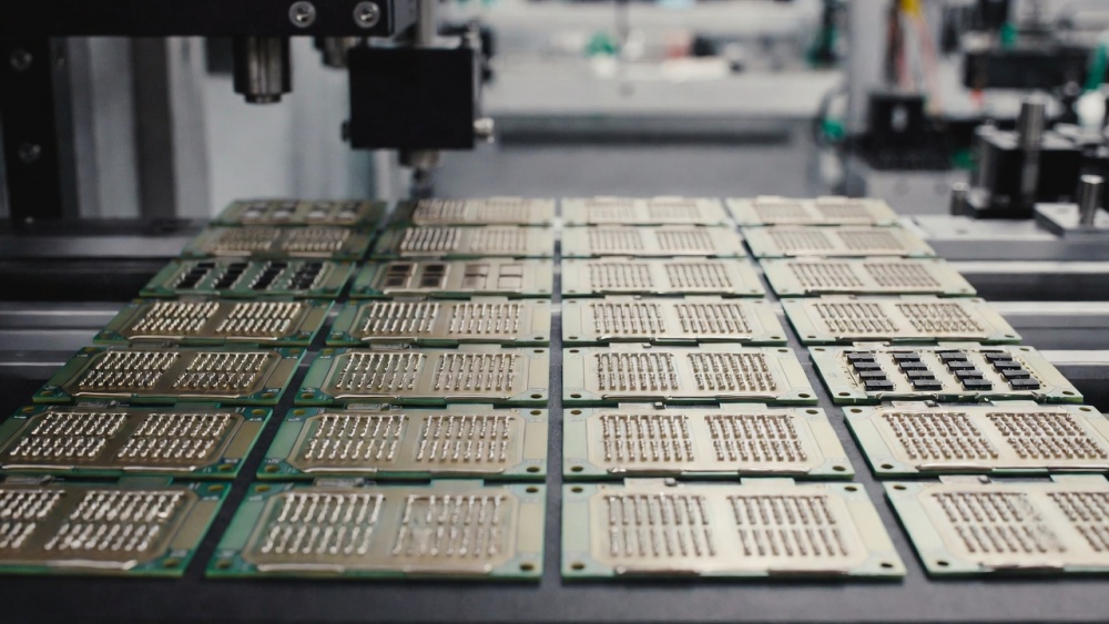 T&iacute;nh nhất qu&aacute;n của việc in d&aacute;n h&agrave;n tr&ecirc;n c&aacute;c sản phẩm kh&aacute;c nhau