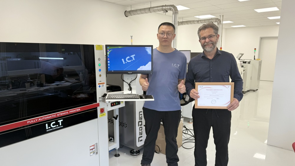 Đ&agrave;o tạo sản xuất & Xử l&yacute; vấn đề.jpg