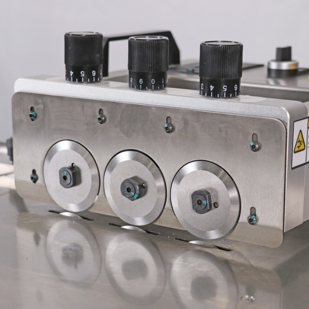 I.C.T-MLS1200 | Dấu phân cách nhiều lưỡi LED 