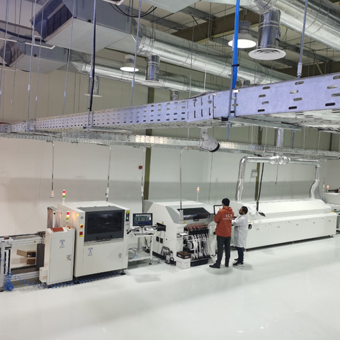 RX-7R | Máy chọn và đặt dây chuyền lắp ráp JUKI Pcb