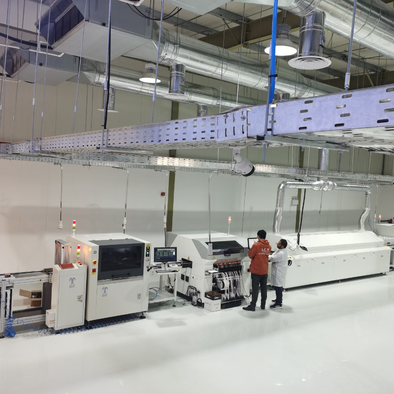 RX-7R | Máy chọn và đặt dây chuyền lắp ráp JUKI Pcb