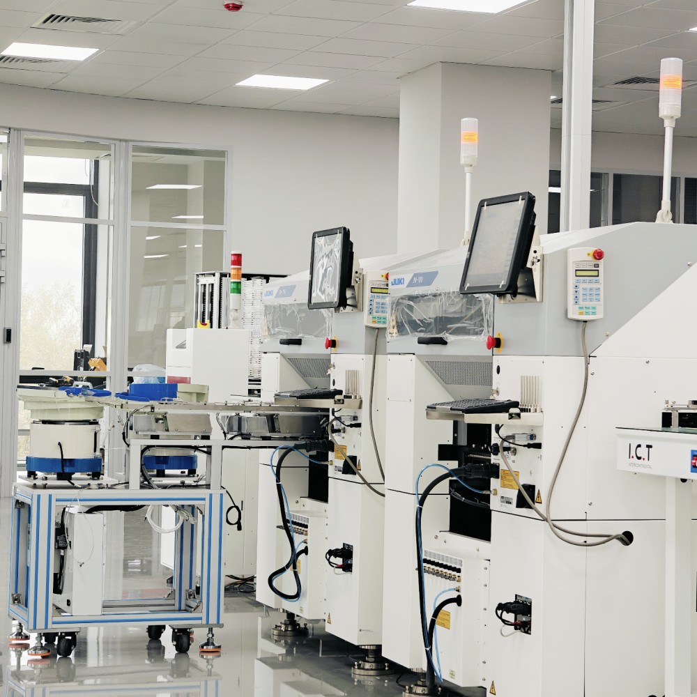 JUKI JM-100 | Thiết bị DIP tự động tốc độ cao JUKI Thành phần dạng lẻ Máy chèn PTH