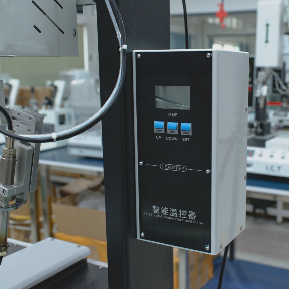 I.C.T | Robot hàn dây tự động Pcb 4 trục