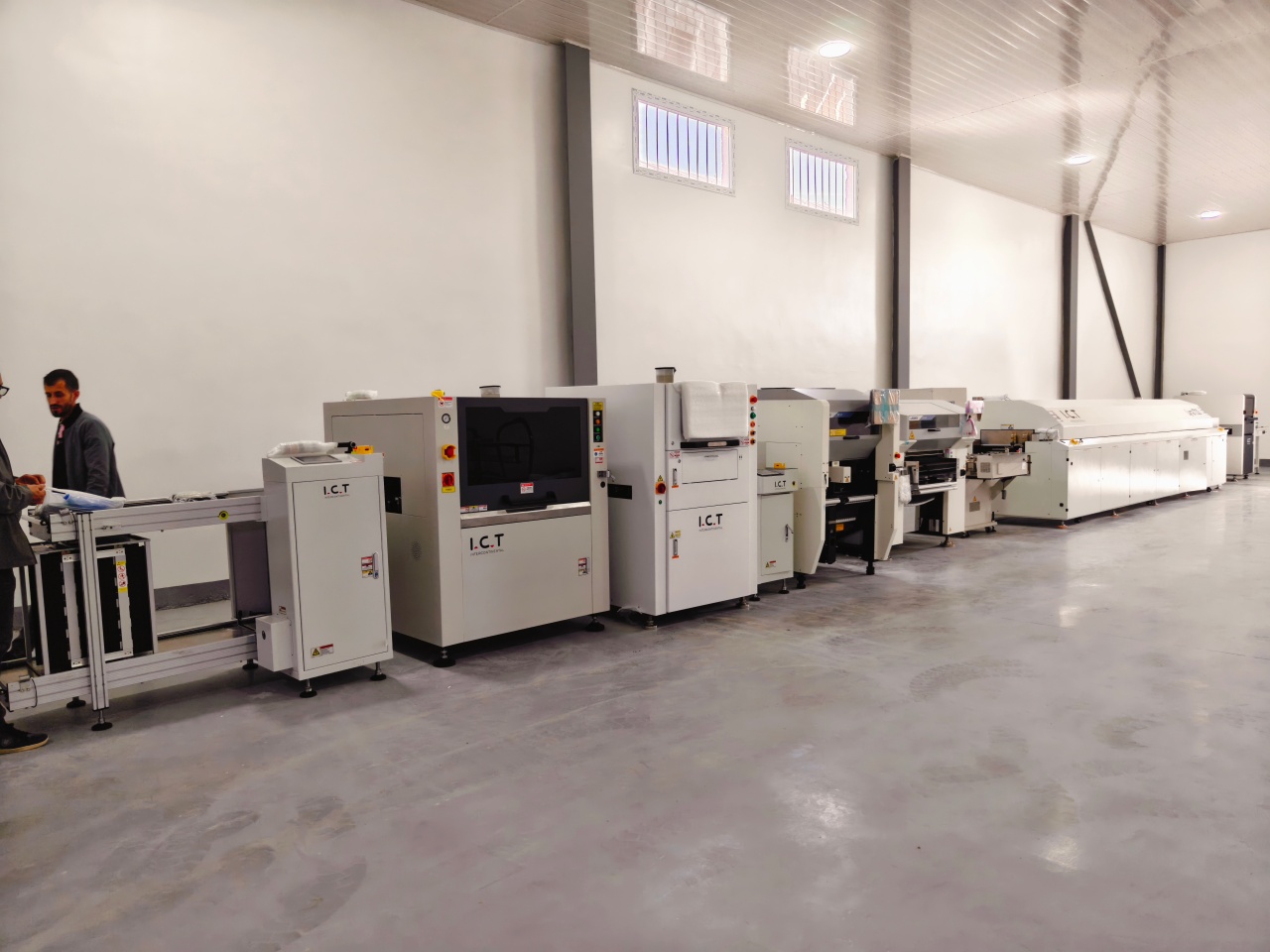 D&ograve;ng I.C.T đầy đủ SMT ở Algeria.jpg