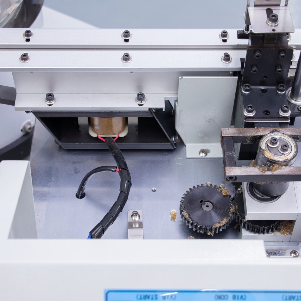 I.C.T | Máy cắt chì linh kiện tự động
